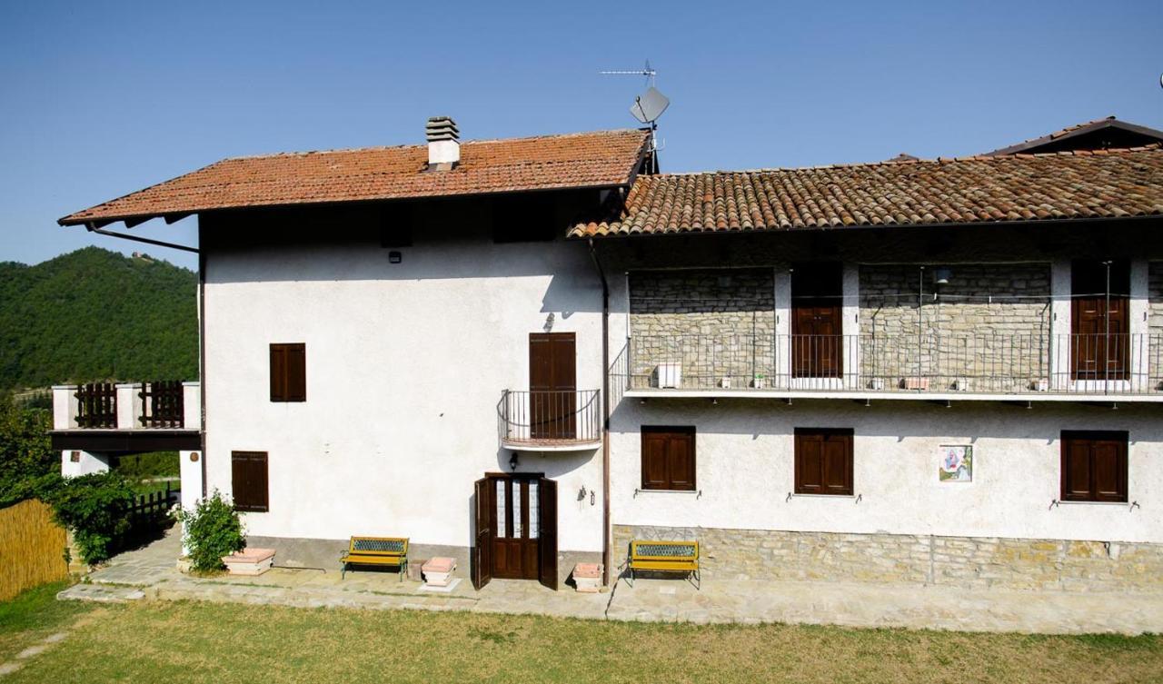 Altalanga Holidays House Cossano Belbo Exterior photo